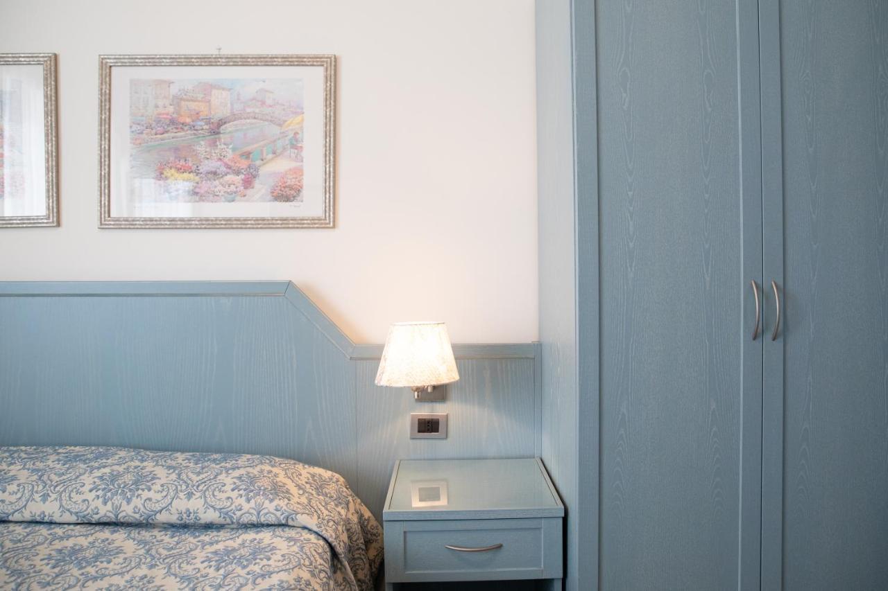 Ariston Hotel