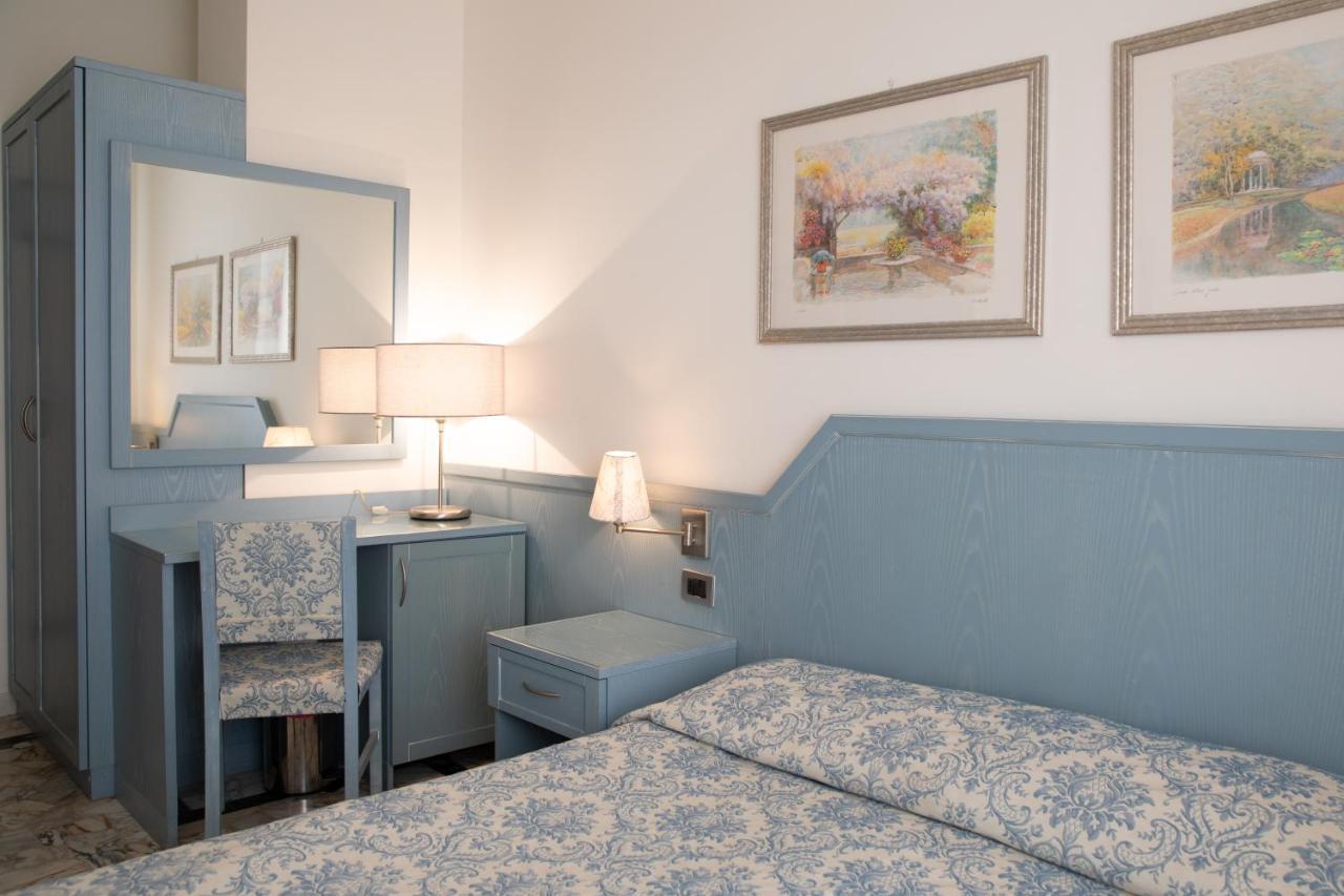 Ariston Hotel